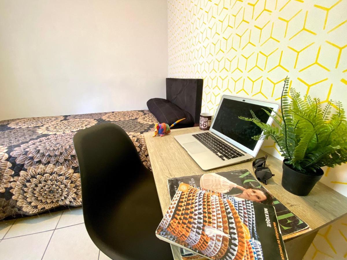 מקסיקו סיטי Roomies Hostel - Santa Maria La Ribera מראה חיצוני תמונה